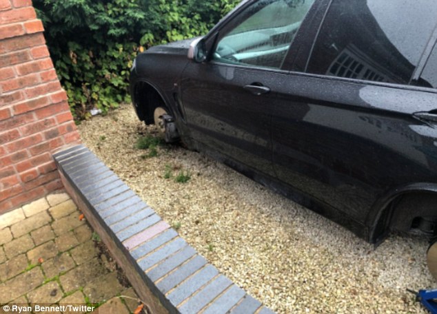 Ryan Bennett took to Twitter to post a photo of his £60,000 BMW without the wheels on